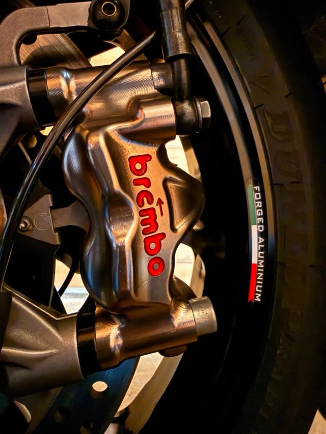 Pinzas Brembo GP4RX 108mm USADAS