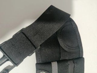 Riñonera oculta negra, para auriculares, móvil...