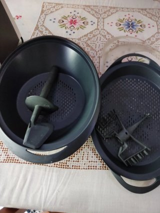 Vorwerk Thermomix -usado dos o tres veces,nueva.