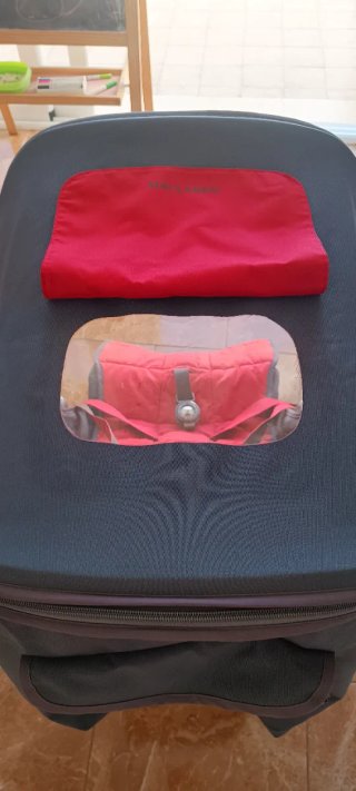 Silla de paseo Maclaren roja y gris