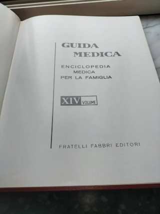 Enciclopedia Medica Vintage