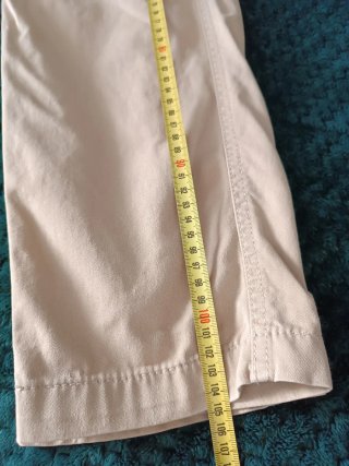 Pantalones cargo beige