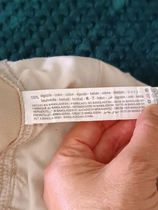 Pantalones cargo beige