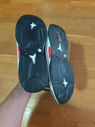 Zapatillas deportivas talla 43