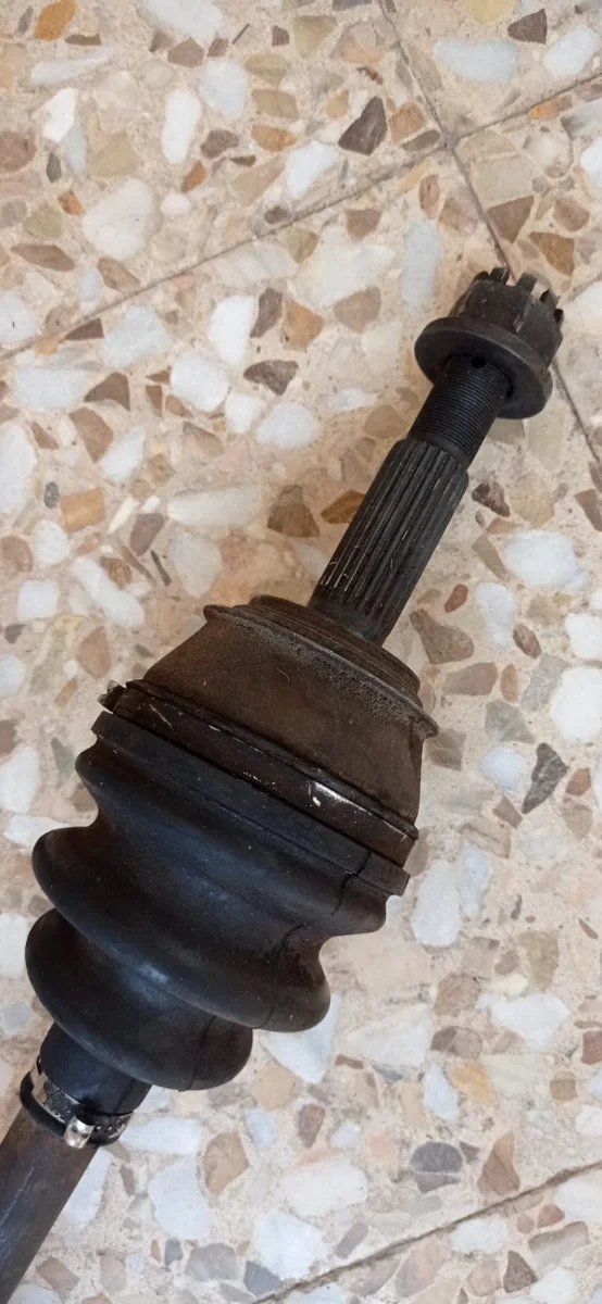 Transmisión Corta Opel Corsa.