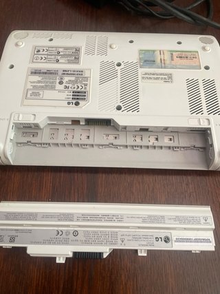 LG X110 Portátil