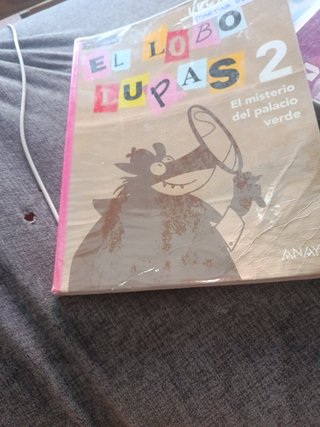 El lobo Lupas, 2 Primaria el misterio del palac...