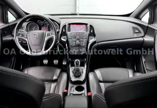 Opel Astra J GTC OPC 280CV 2016