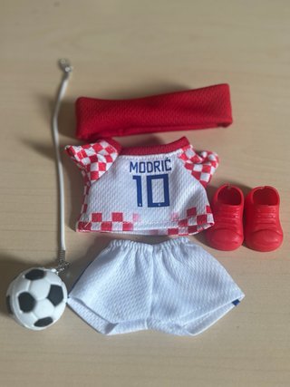 Ropa de Popmart Labubu Modric Croacia Mundial 2026