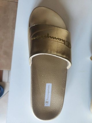 Chanclas Champion Doradas Talla 42.5