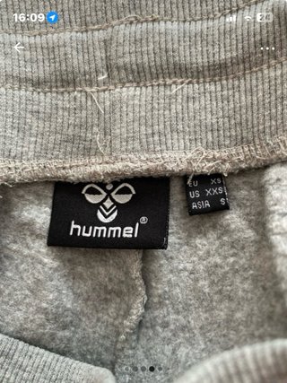 Pantalones de chándal Hummel grises