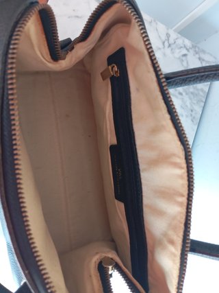 Bolso Piel Negro Victorio & Lucchino
