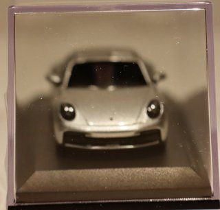 Minichamps Porsche 911 (992.2) Carrera