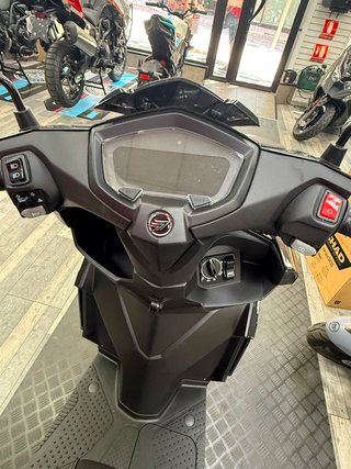 KEEWAY ICON 125 S NEGRA