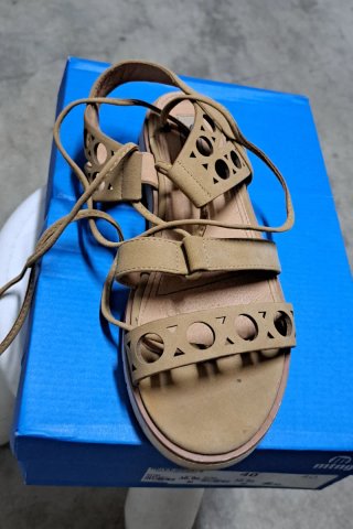 Sandalias Mustang Talla 40