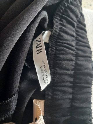Pantaloni cargo neri Zara
