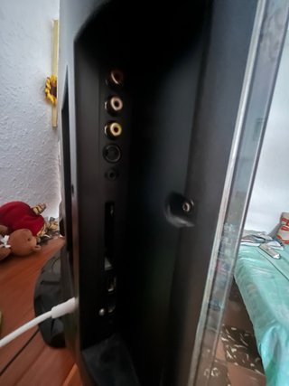 TV LED Philips 32 Negra con Mando