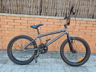 Bicicleta BMX WIPE 20