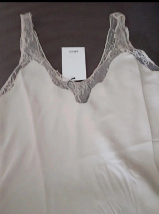 Lencero Mango Blanco Encaje talla M y L .10 euros