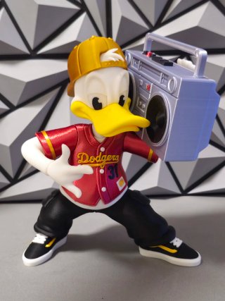 Figura Pato Donald Urbano HipHop 25cm