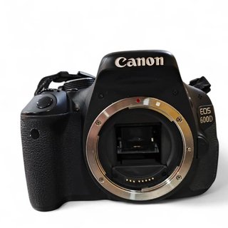 CAMARA REFLEX CANON EOS 600D (SOLO CUERPO)
