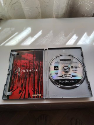 Resident Evil 4 PS2 Platinum Capcom