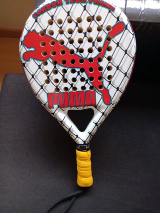 Pala Pádel PUMA Carbon Tech Frame +5 bolas regalo