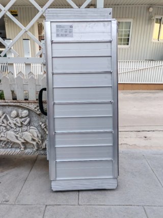 Rampa portátil plegable para escaleras