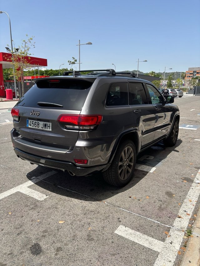 Jeep Cherokee 75 aniversario