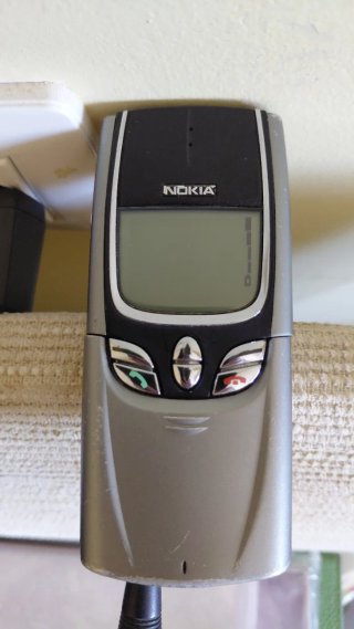 Nokia 8850