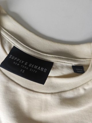 Camiseta Supply & Demand