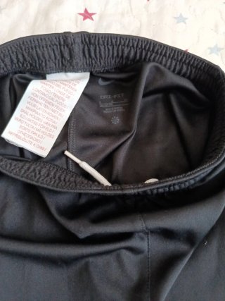 Pantalón corto fútbol Nike negro