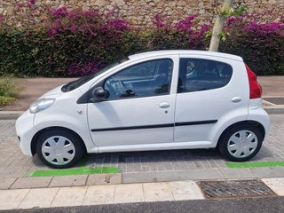 Peugeot 107 1.0 AUTOMATICO 5P GASOLINA