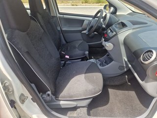 Peugeot 107 1.0 AUTOMATICO 5P GASOLINA