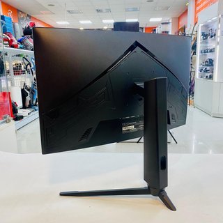 MONITOR CURVO PEAQ PMO G271-CQK 27"