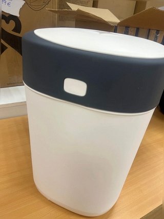 Contenedor Pañales Twist & Click Tommee Tippee