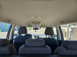 Volkswagen Touran 1.6 TDI 105 CV | 7 Plazas | ¡Imp