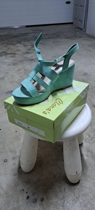 Sandalias plataforma verde agua Talla 40