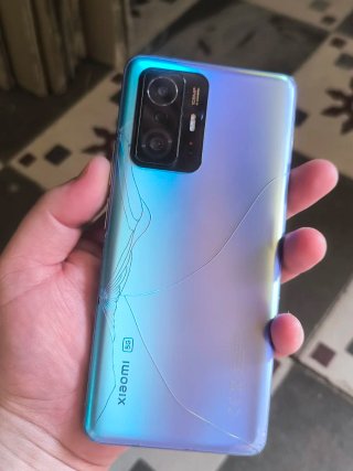 Xiaomi 11T 8GB 256GB trasera rota y lo demás bien