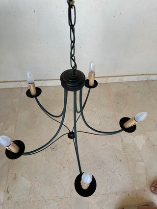 Lampada in ferro battuto verde a 5 bracci