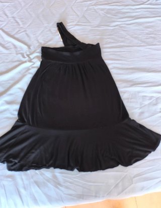 Vestido fiesta Mango negro lentejuelas asimétrico
