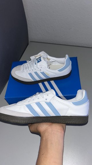 Adidas Samba OG Blancas y Azules