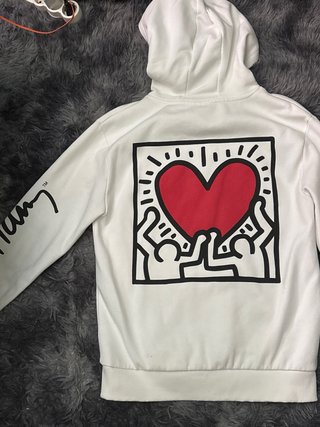 Sudadera con detalles