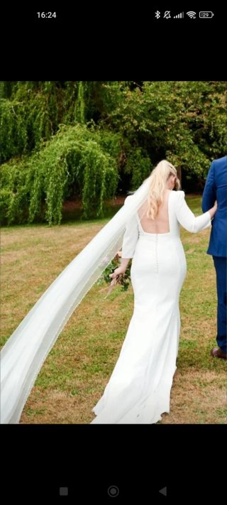 Vestido de novia de la marca Pronovias.
