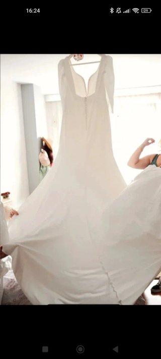 Vestido de novia de la marca Pronovias.