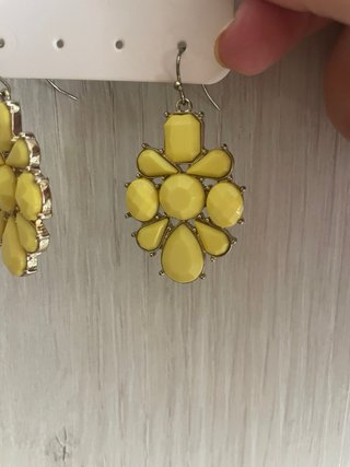 Pendientes Parfois Amarillos