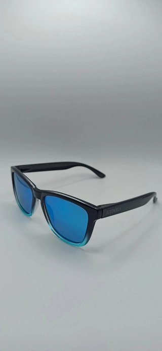 Gafas de sol cuadradas azul espejo Steenbolk