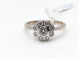 Anillo Oro 18k con Diamantes