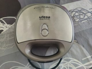 Sandwichera Ufesa Beria