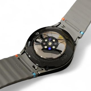SMARTWATCH SAMSUNG GALAXY WATCH 7 SM-L300 CON CAJA Y CARGADOR